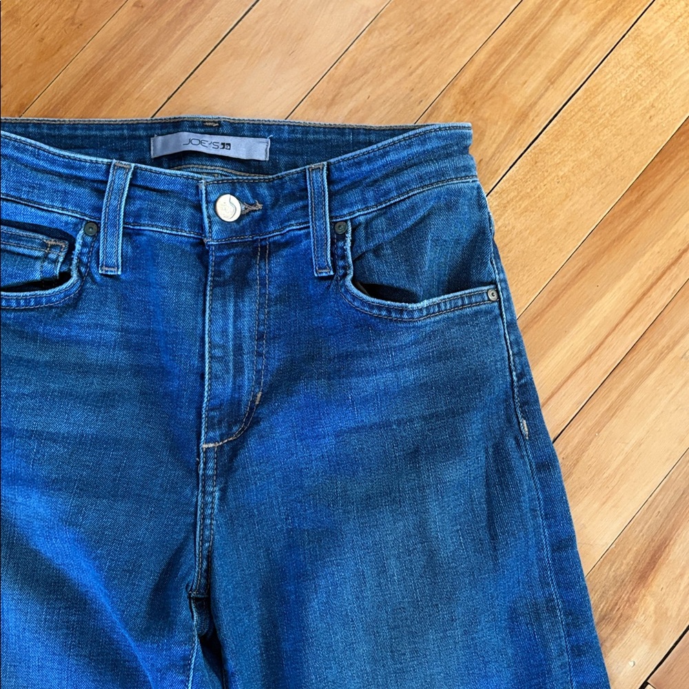 Joe’s Jeans Women’s Size 25 High Rise Straight Leg Jeans | Raw Hem Medium Wash - Picture 4 of 7